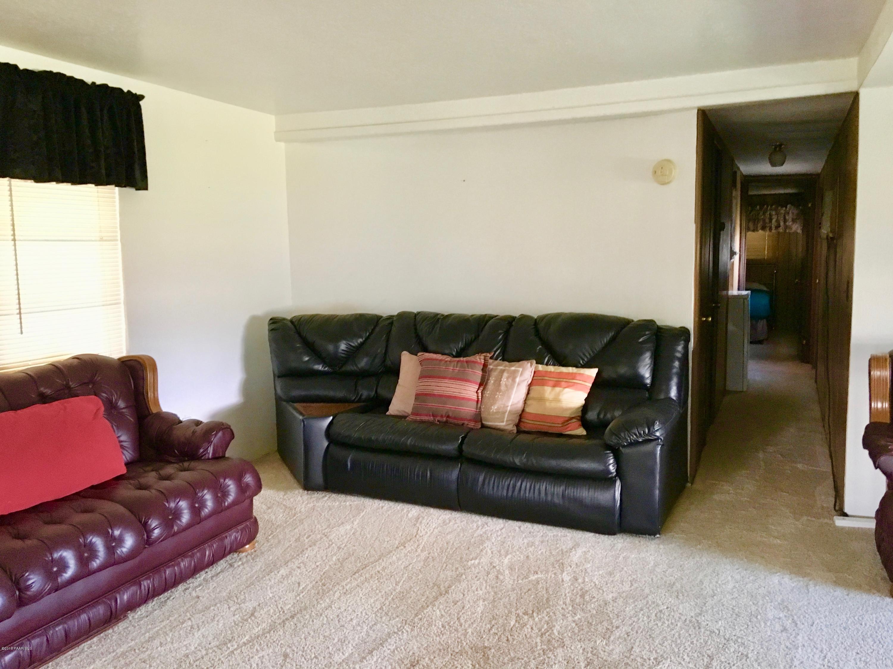 7375 North Race Track Road Prescott, AZ 86305 - Photo 20 of 45 living room