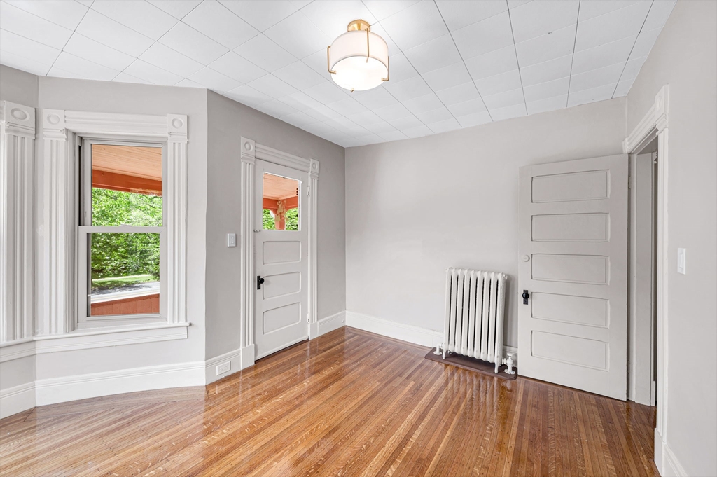 238 Sumner Avenue Springfield, MA 01108 - Photo 17 of 42