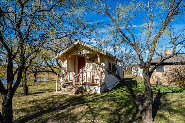 $229,900 | 206 Spoon Drive, Stamford, TX 79553