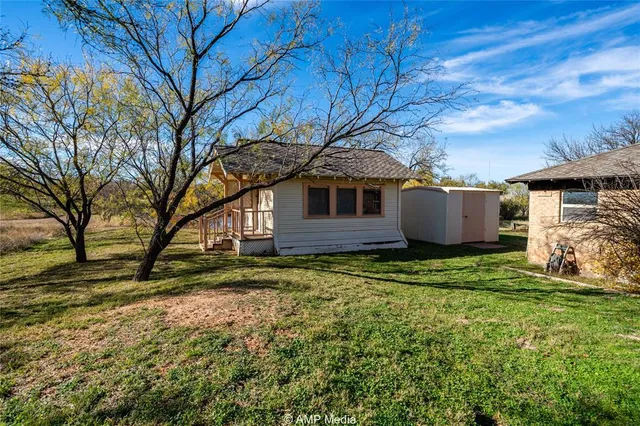 $229,900 | 206 Spoon Drive, Stamford, TX 79553