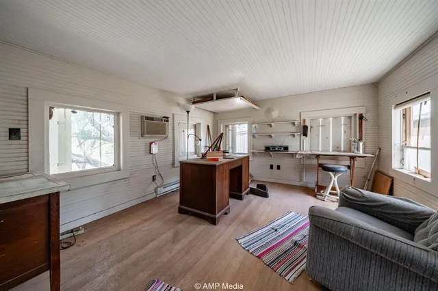 $229,900 | 206 Spoon Drive, Stamford, TX 79553