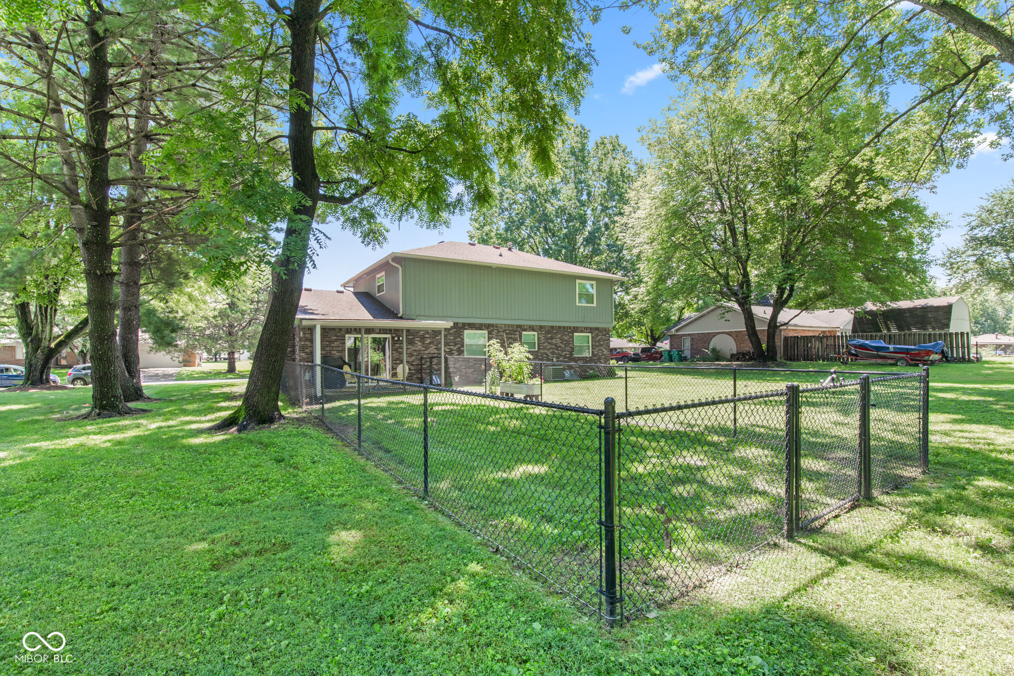 296 Summit Ridge Drive Greenwood, IN 46142 - Photo 7 of 62 Gallery Image 7