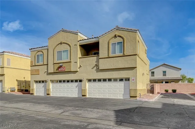 $289,900 | 6312 Snap Ridge Street, Unit 102, North Las Vegas, NV 89081