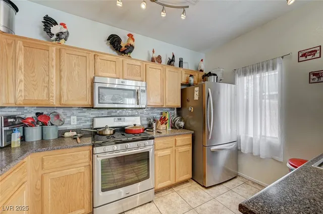 $289,900 | 6312 Snap Ridge Street, Unit 102, North Las Vegas, NV 89081