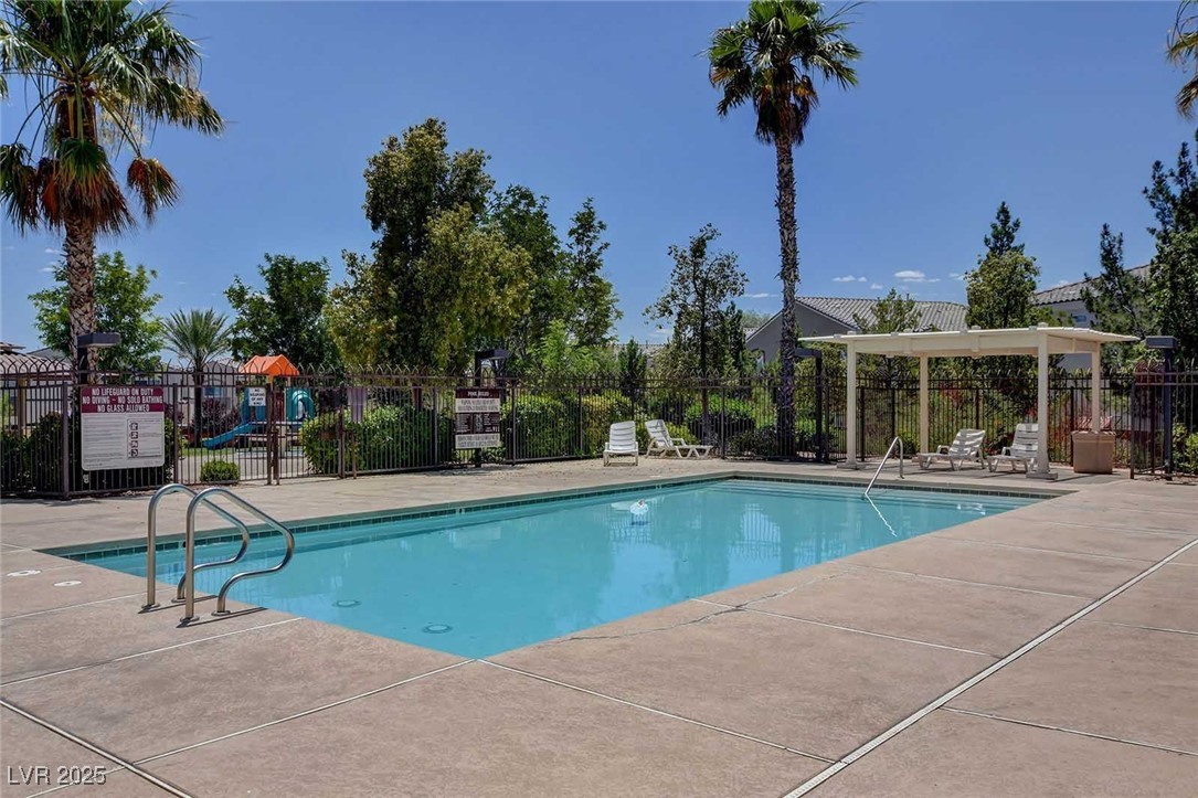 6312 Snap Ridge Street, Unit 102 North Las Vegas, NV 89081 - Photo 5 of 40