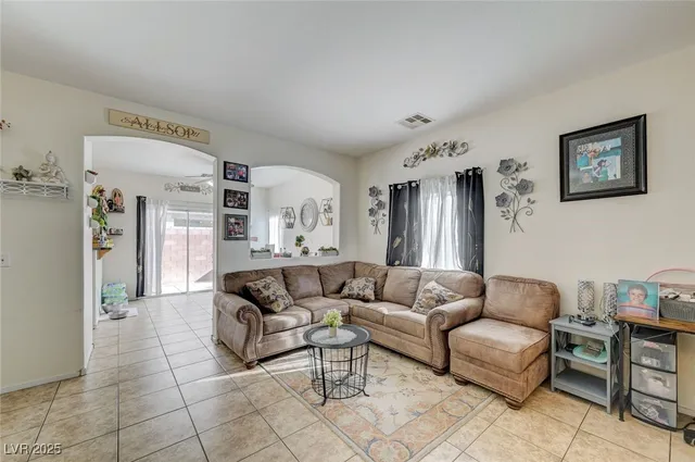 $289,900 | 6312 Snap Ridge Street, Unit 102, North Las Vegas, NV 89081