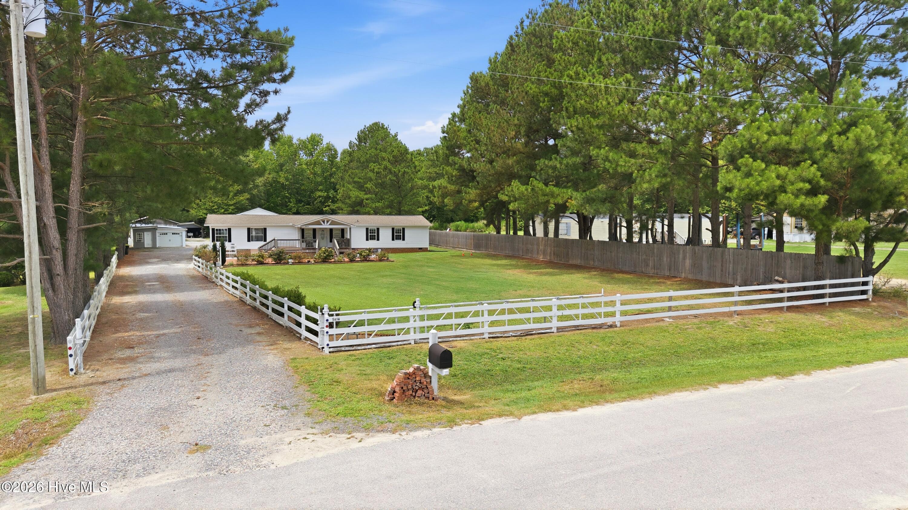9474 Shasta Road Bailey, NC 27807 - Photo 3 of 64