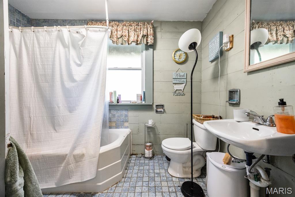 9958 South Road Fairview Heights, IL 62208 - Photo 14 of 20 Gallery Image 14