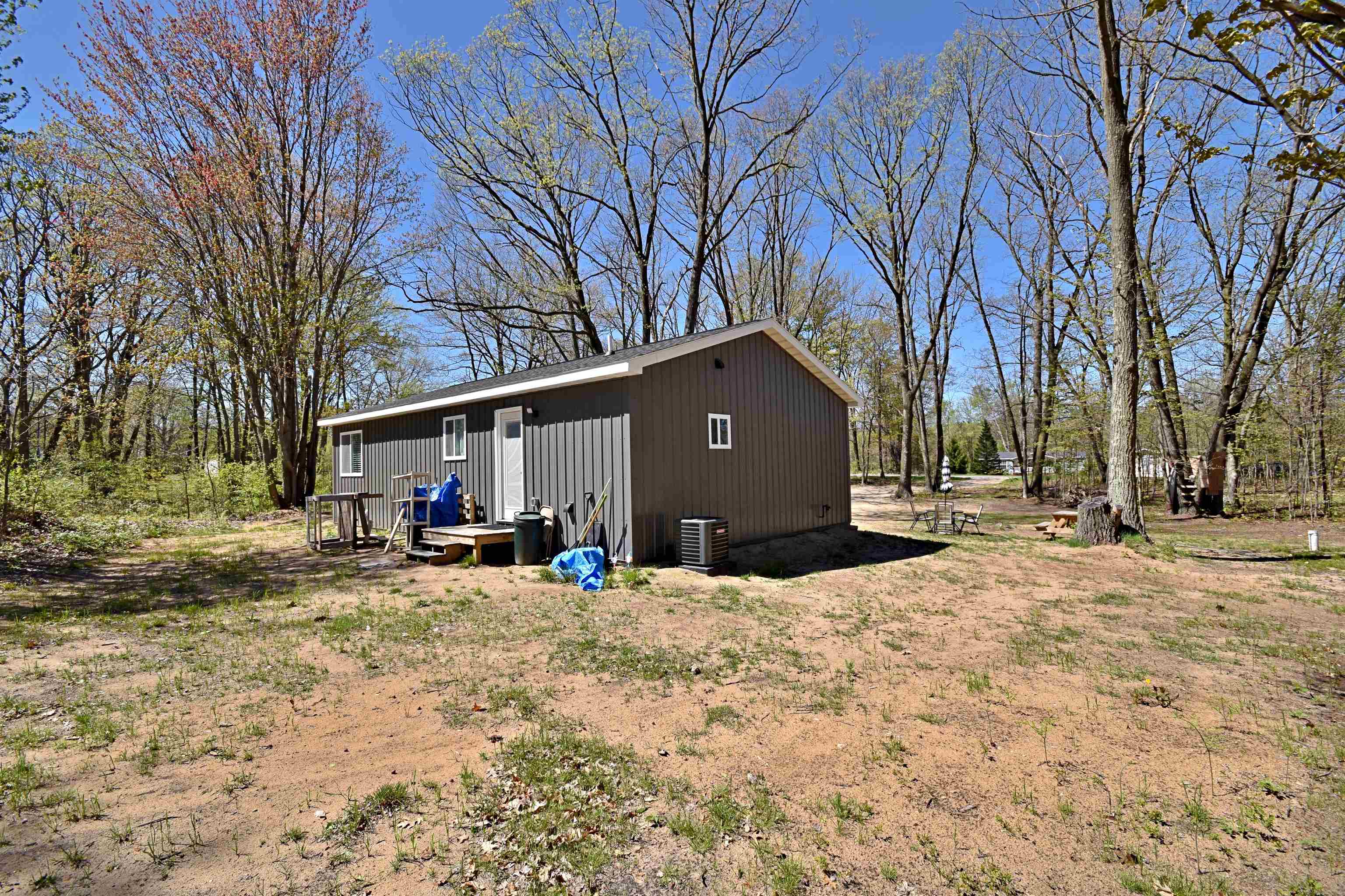 10403 West Round Lake Road Lake City, MI 49651 - Photo 9 of 32