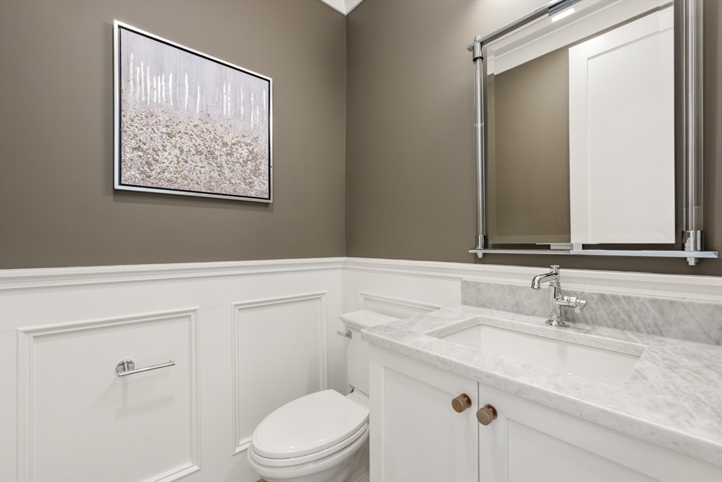 237 California Street Newton, MA 02458 - Photo 16 of 41