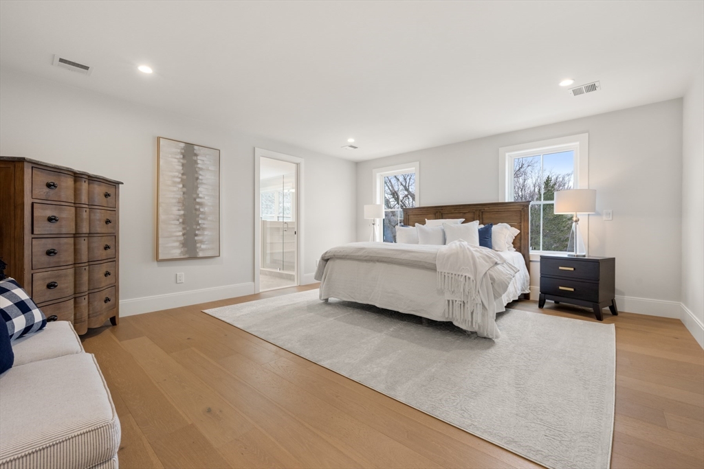 237 California Street Newton, MA 02458 - Photo 18 of 41