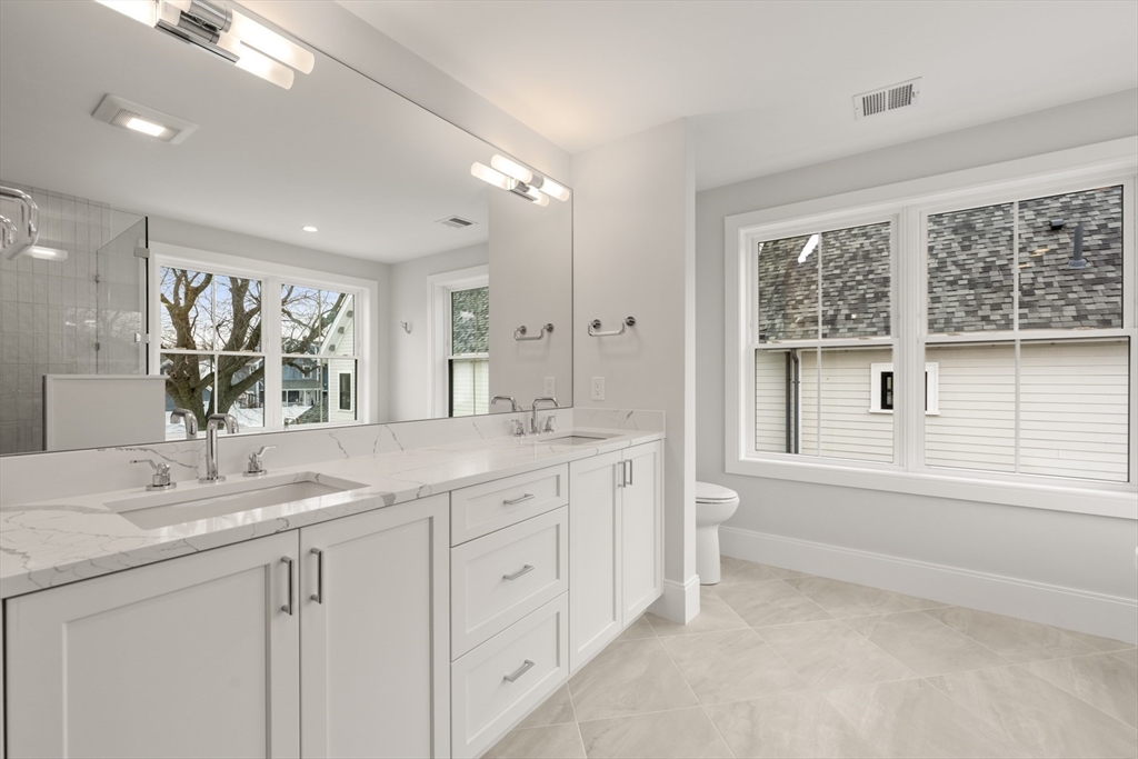 237 California Street Newton, MA 02458 - Photo 21 of 41