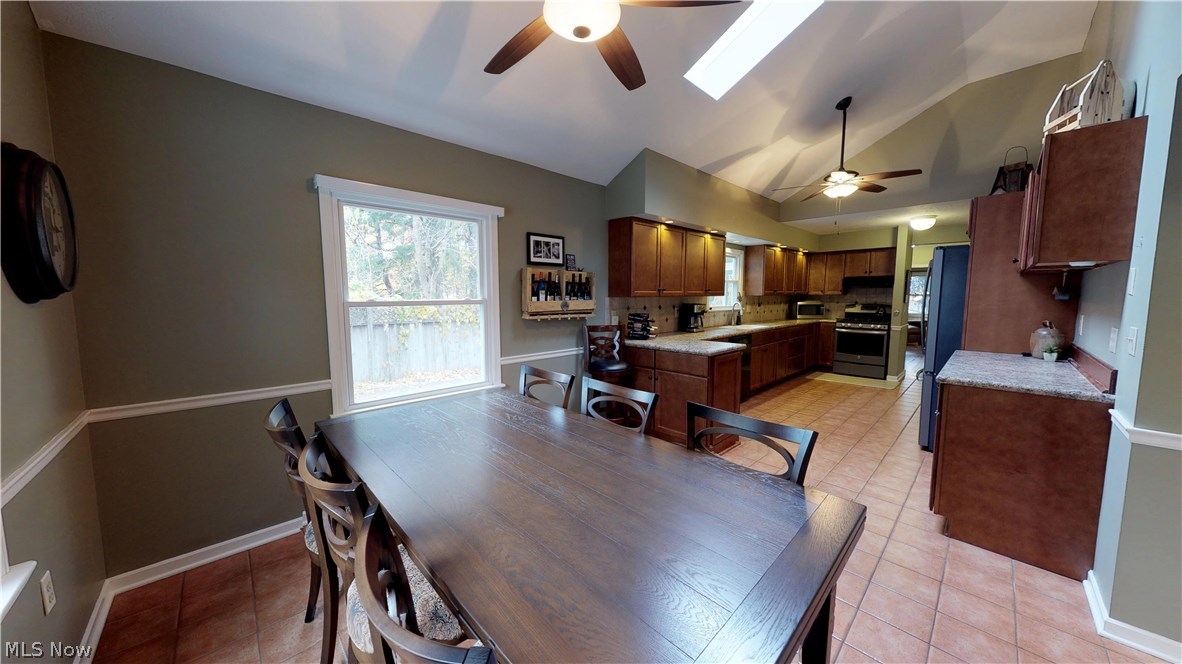 4620 Anderson Road Cleveland, OH 44121 - Photo 17 of 35
