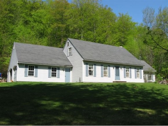 432 Farm Road Arlington, VT 05250 - Photo 1 of 1 Gallery Image 1