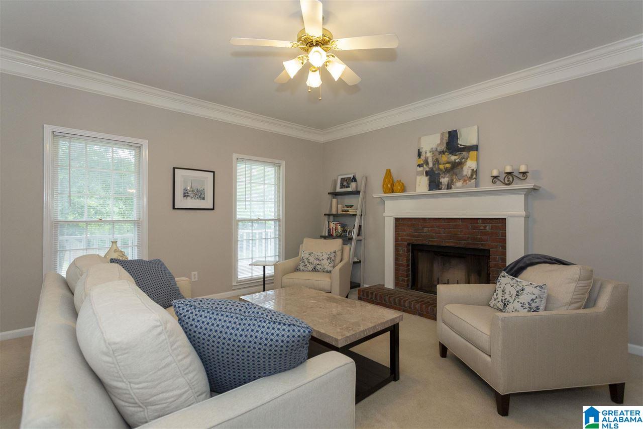 124 Kentwood Lane Alabaster, AL 35007 - Photo 15 of 49