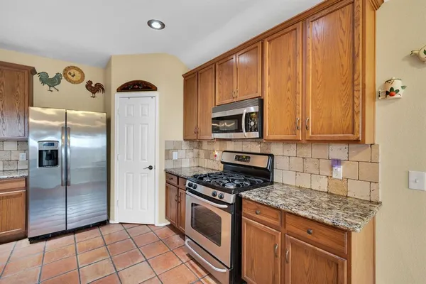 $340,000 | 10620 Donnis Drive, Fort Worth, TX 76244