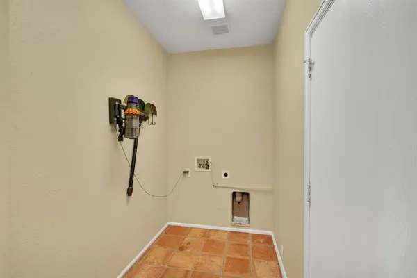 $340,000 | 10620 Donnis Drive, Fort Worth, TX 76244