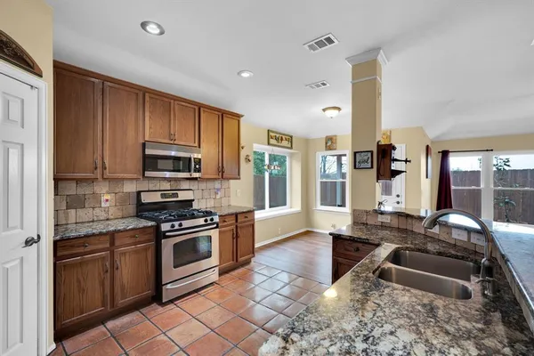 $340,000 | 10620 Donnis Drive, Fort Worth, TX 76244