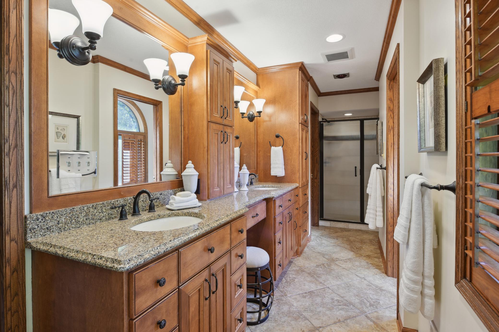 2500 Crescent Ridge Road Minnetonka, MN 55305 - Photo 39 of 73 Gallery Image 39