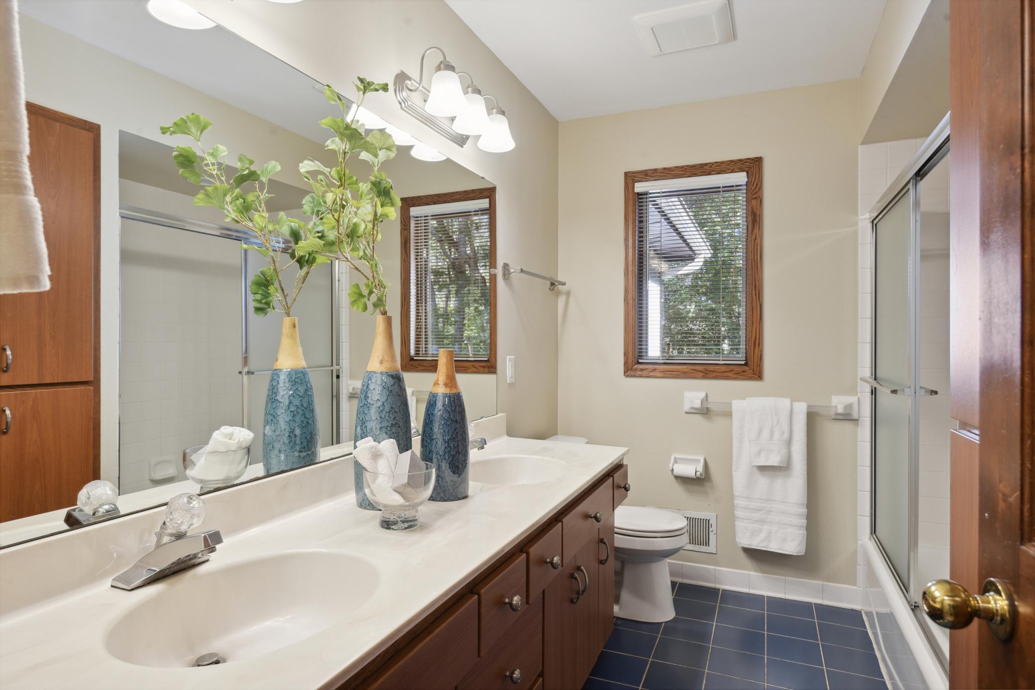 2500 Crescent Ridge Road Minnetonka, MN 55305 - Photo 48 of 73 Gallery Image 48