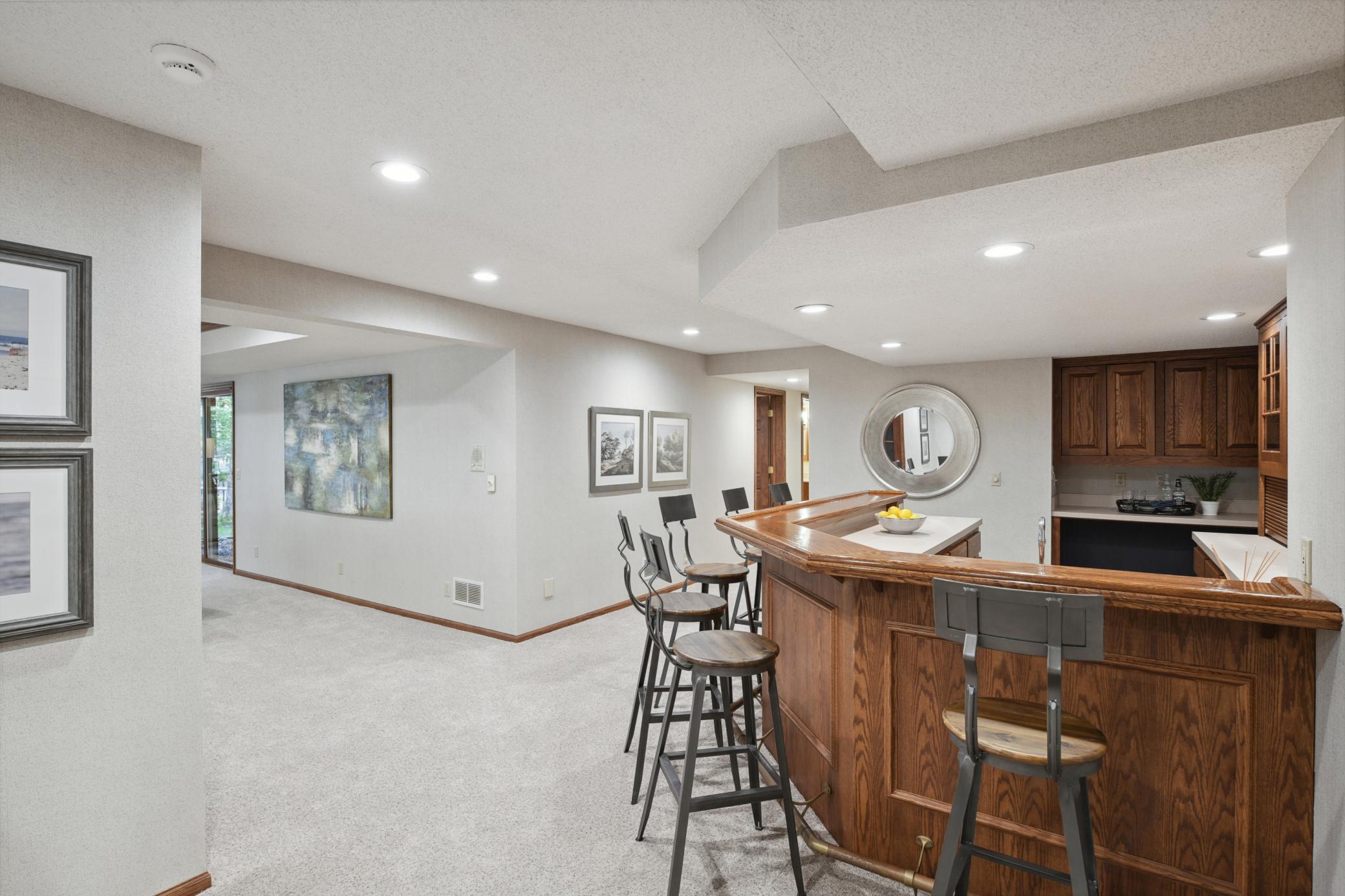 2500 Crescent Ridge Road Minnetonka, MN 55305 - Photo 49 of 73 Gallery Image 49