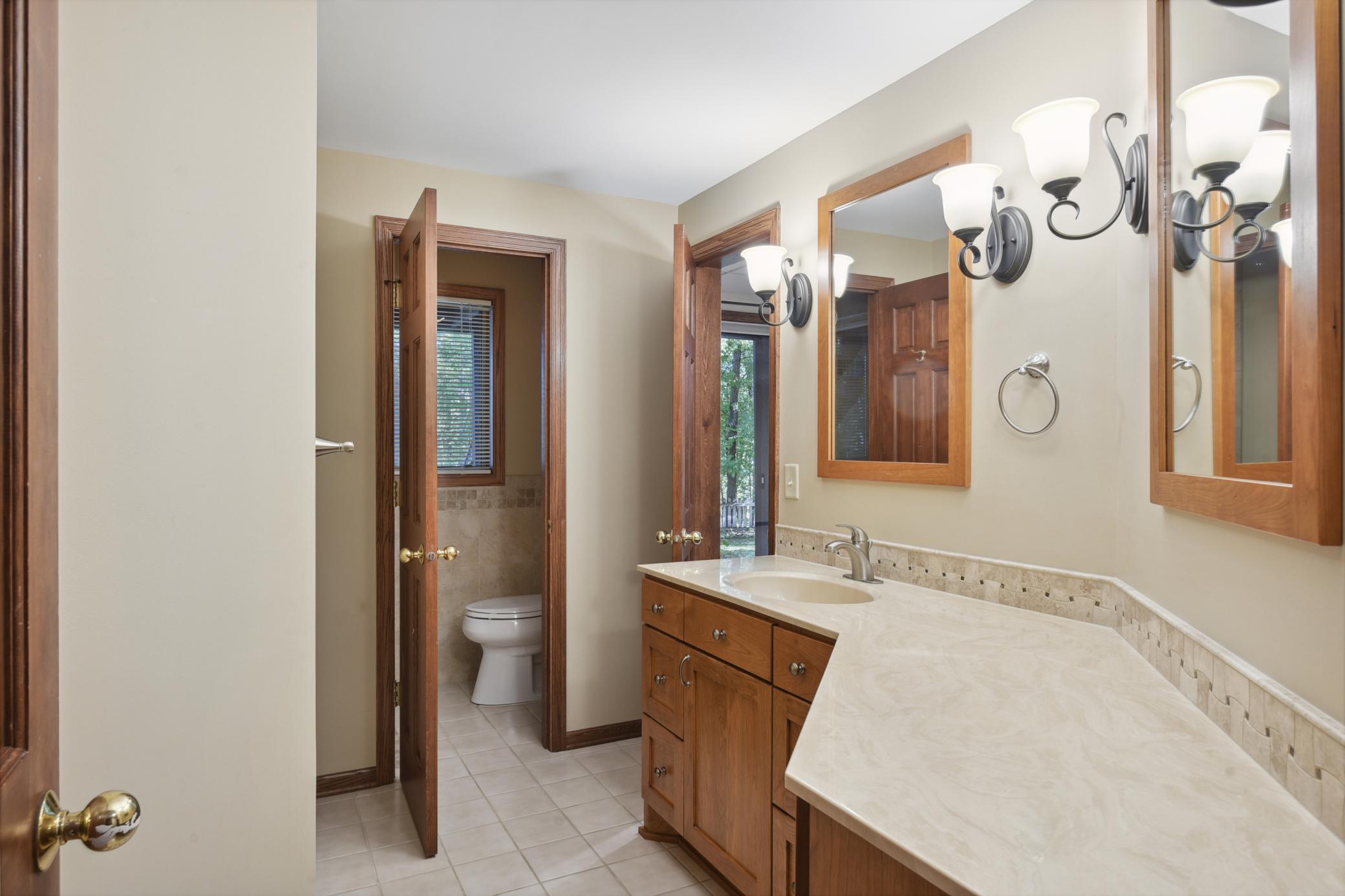 2500 Crescent Ridge Road Minnetonka, MN 55305 - Photo 57 of 73 Gallery Image 57