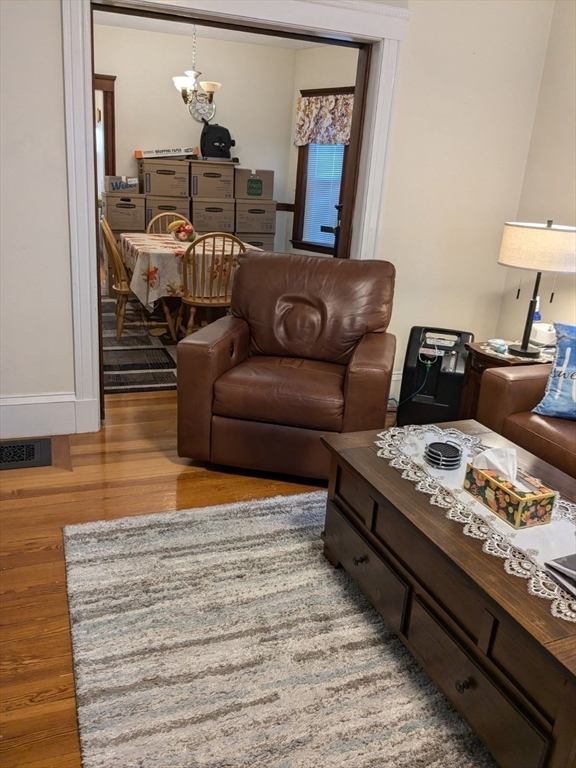 29 Bromfield Road Somerville, MA 02144 - Photo 20 of 25 Gallery Image 20