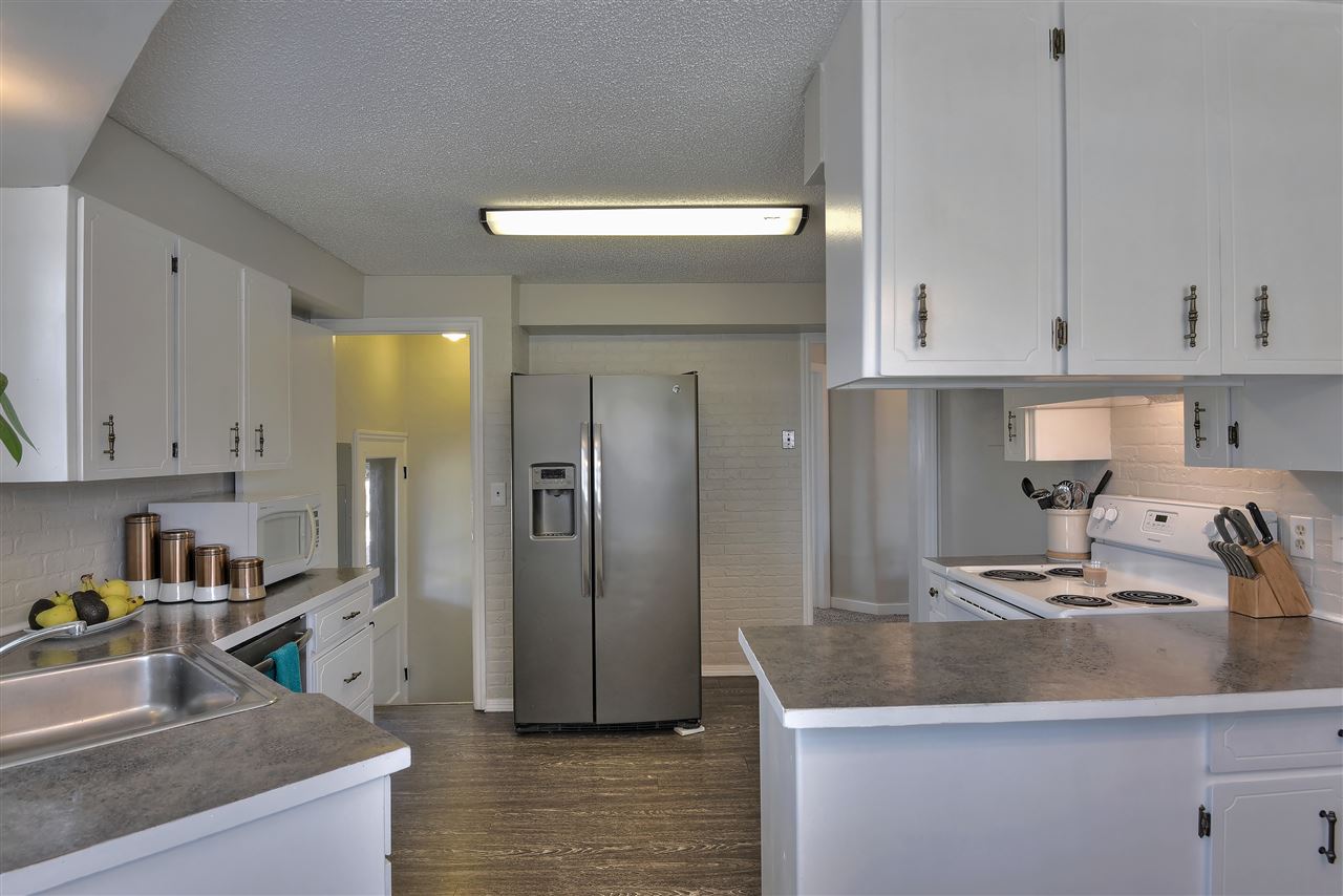506 North Greenacres Road Spokane Valley, WA 99016 - Photo 2 of 20 Gallery Image 2