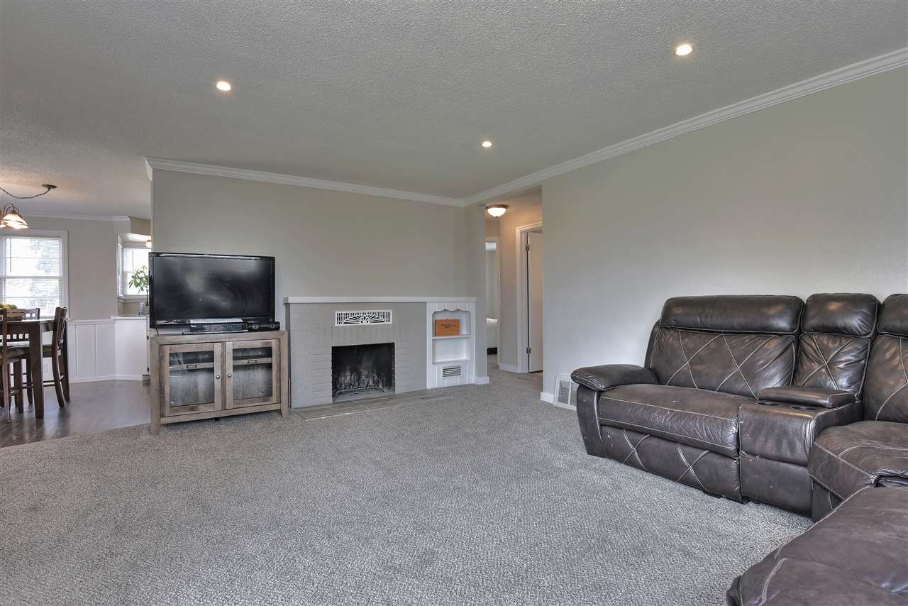 506 North Greenacres Road Spokane Valley, WA 99016 - Photo 6 of 20 Gallery Image 6