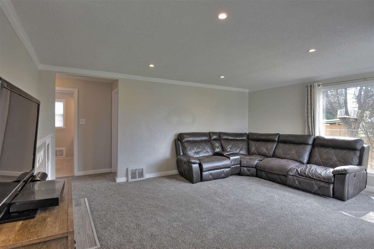506 North Greenacres Road Spokane Valley, WA 99016 - Photo 7 of 20 Gallery Image 7