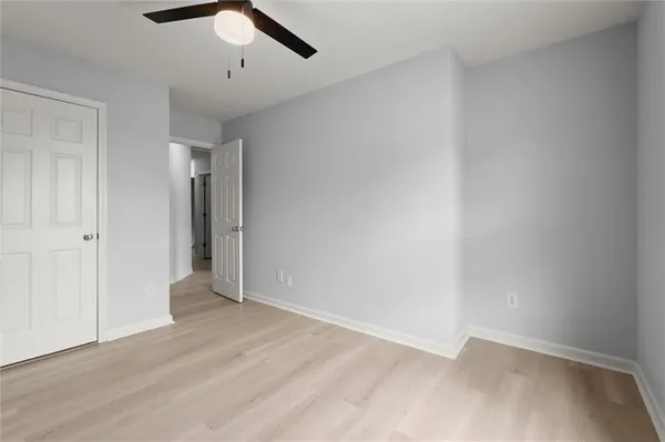$2,295 | 1947 Lakeshore Overlook Circle Northwest, Kennesaw, GA 30152