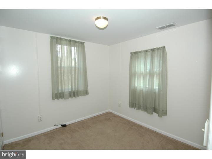 255 Burrs Road Burlington, NJ 08016 - Photo 11 of 14 Bedroom 3
