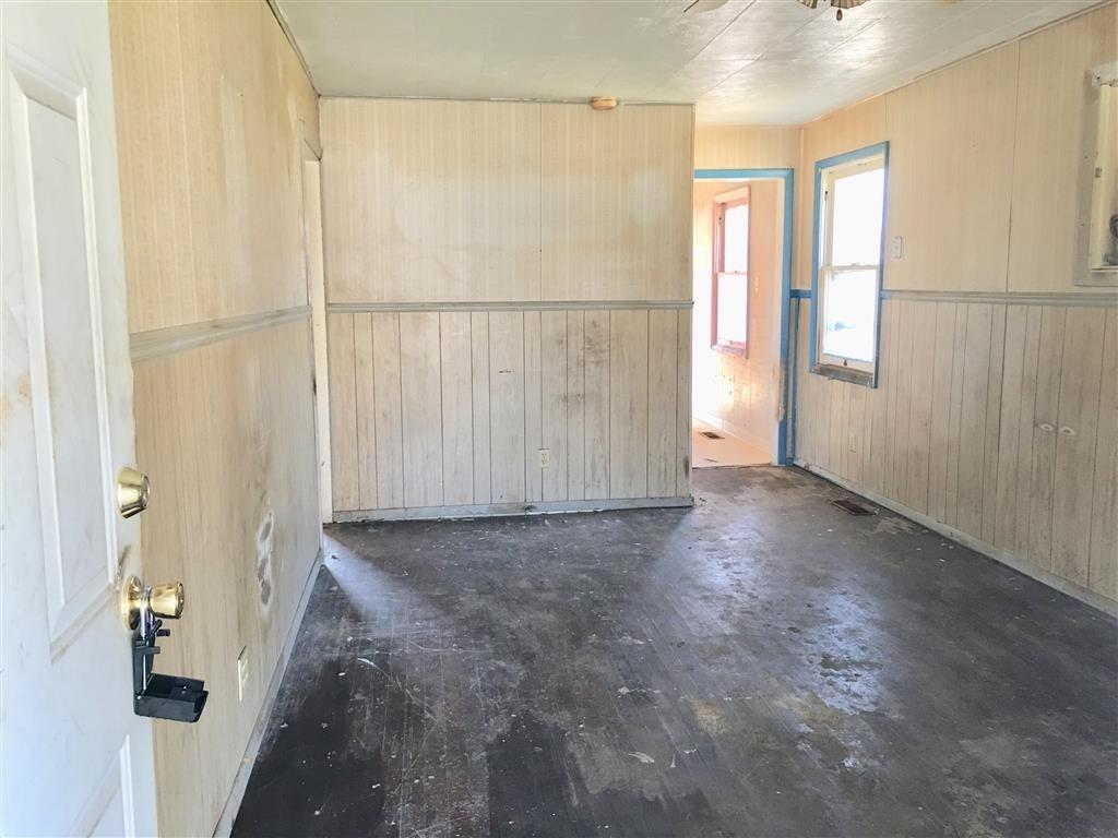 5017 Reeder Street Indianapolis, IN 46203 - Photo 5 of 17 Gallery Image 5