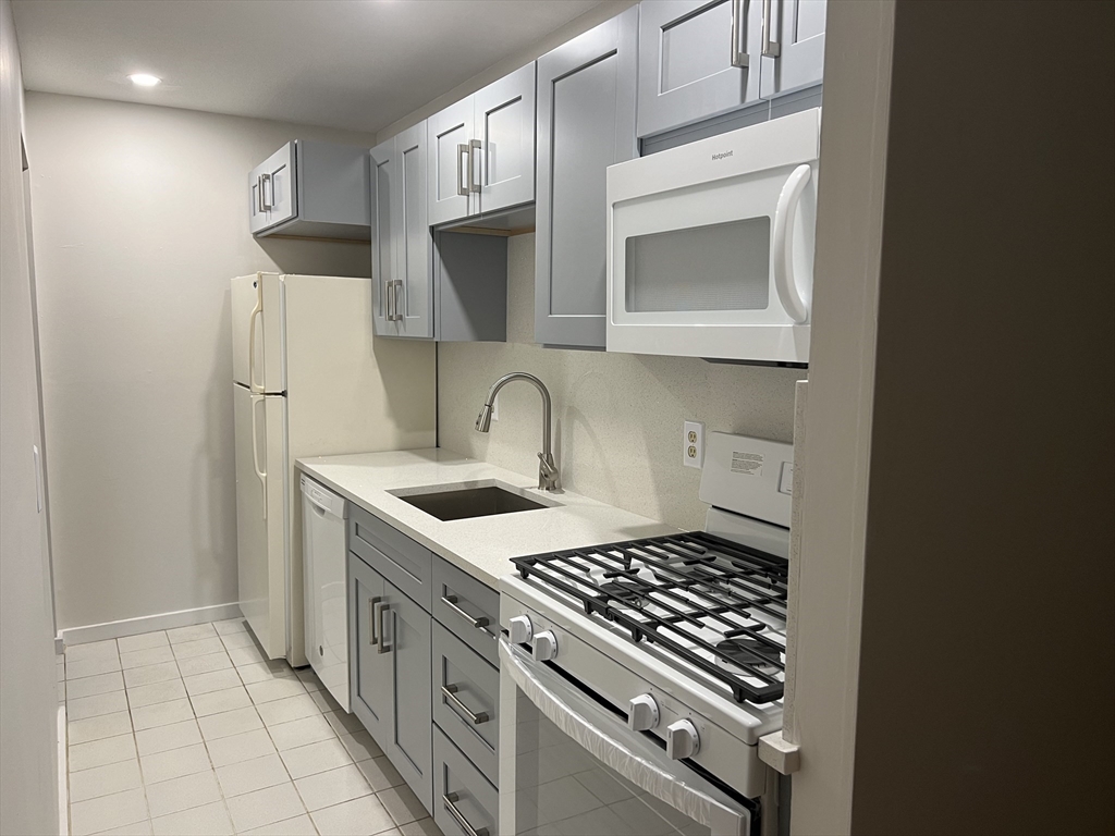 405 Great Road, Unit 8 Acton, MA 01720 - Photo 6 of 21 Gallery Image 6