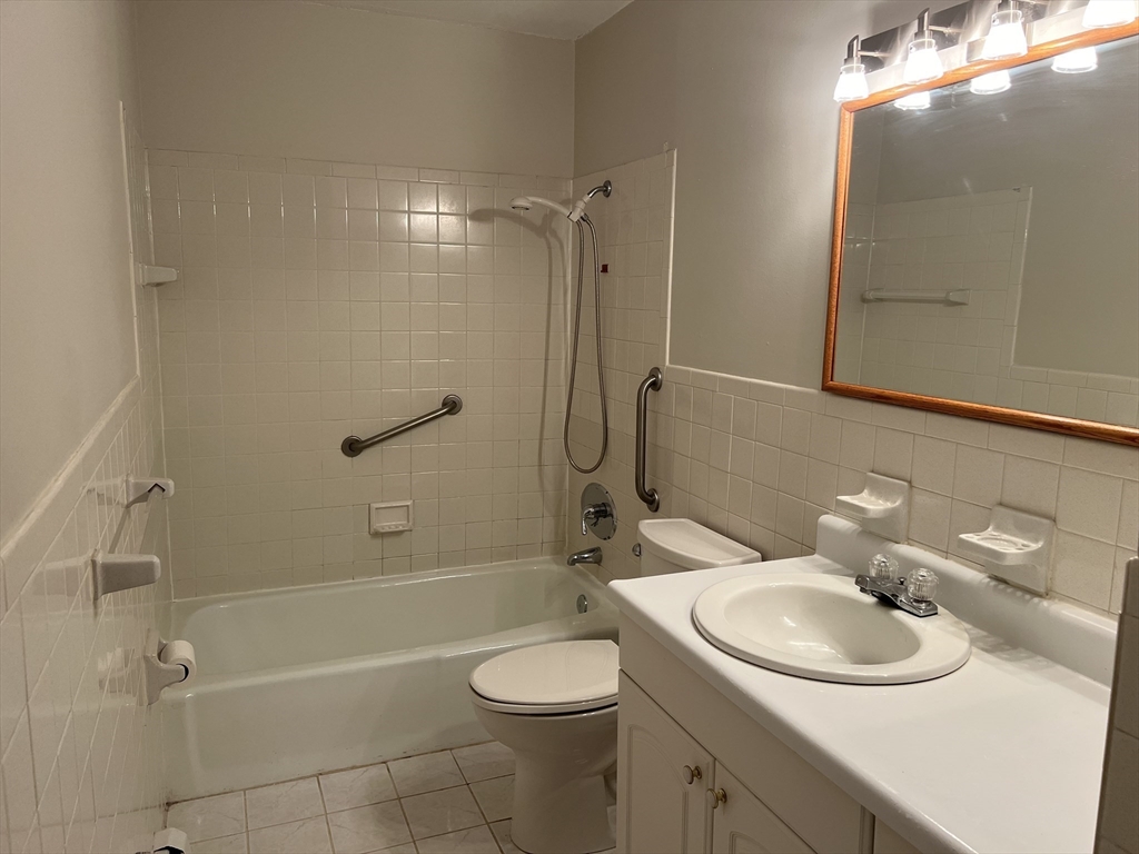 405 Great Road, Unit 8 Acton, MA 01720 - Photo 9 of 21 Gallery Image 9