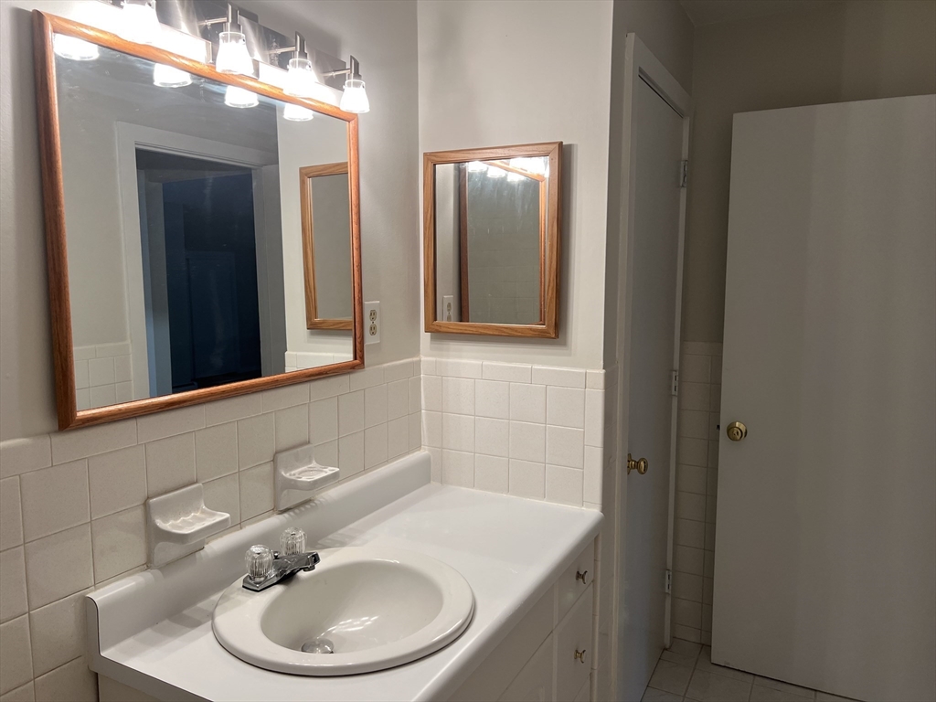 405 Great Road, Unit 8 Acton, MA 01720 - Photo 10 of 21 Gallery Image 10