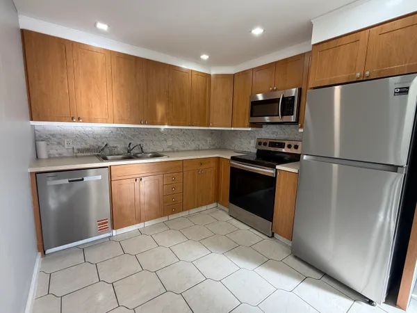 $1,900 | 2017 Newcastle A, Unit 2017, Boca Raton, FL 33434