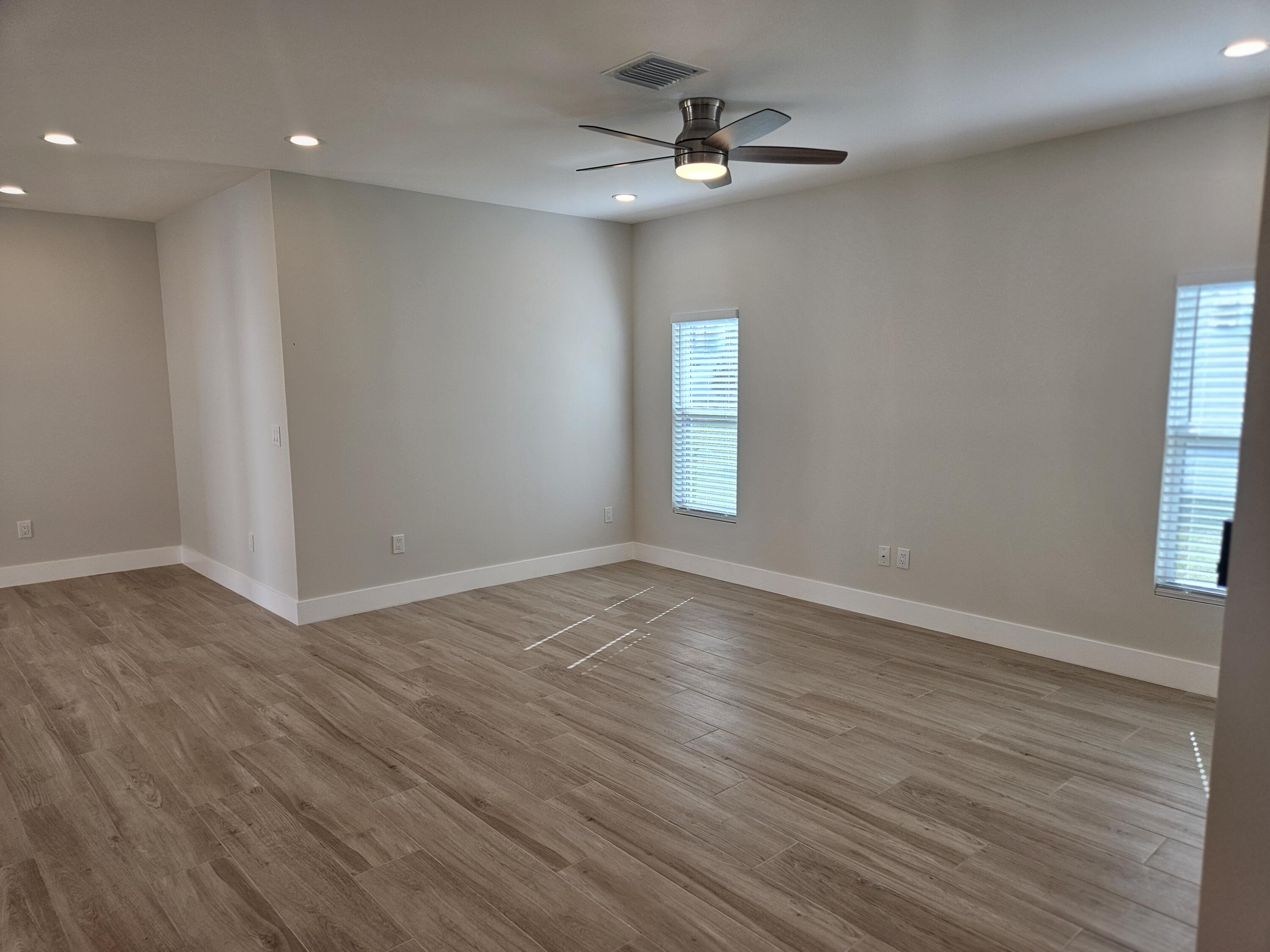 3868 Southeast Grant Street Stuart, FL 34997 - Photo 18 of 40 20260219_145208