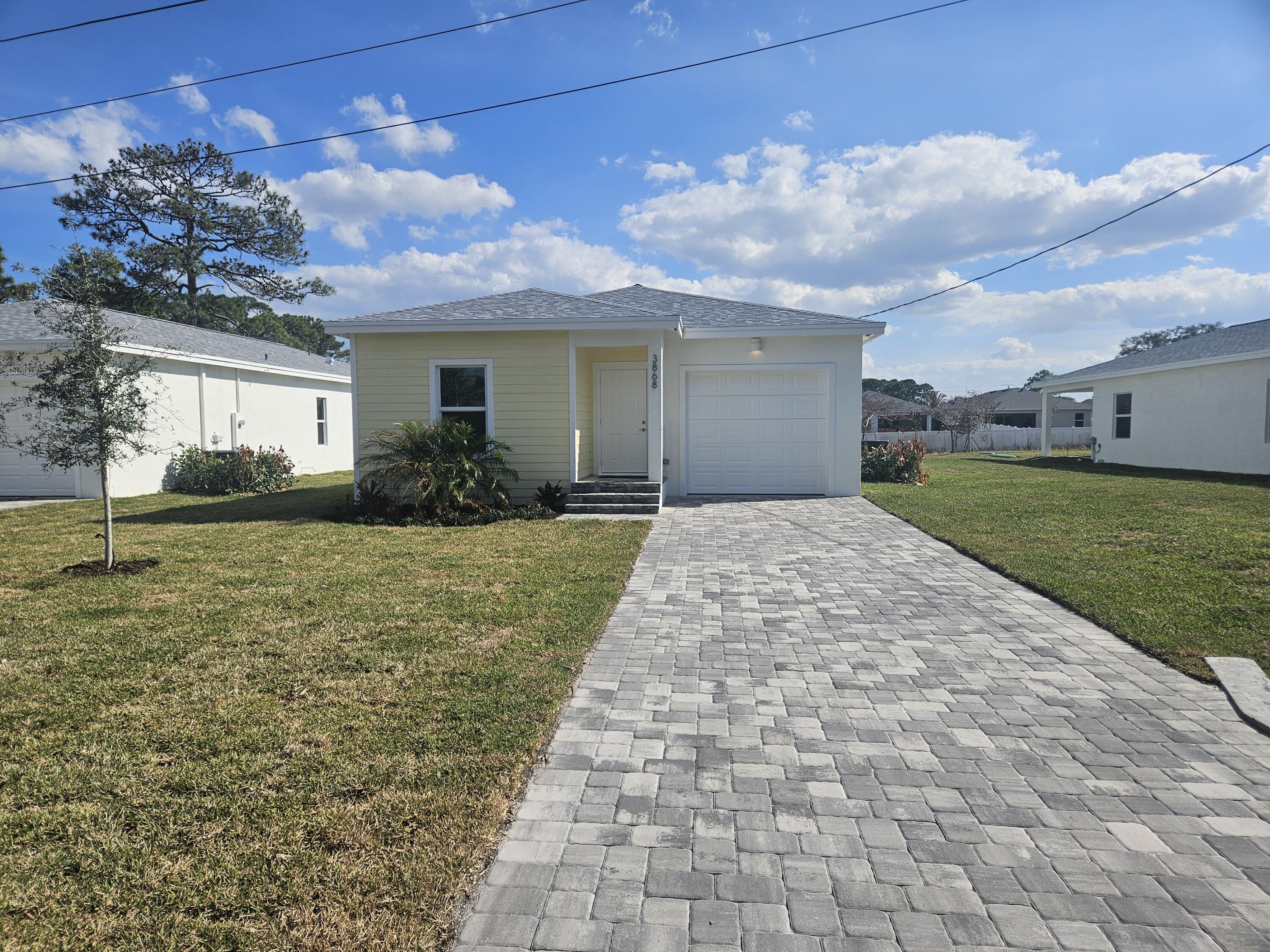 3868 Southeast Grant Street Stuart, FL 34997 - Photo 3 of 40 20260219_144335