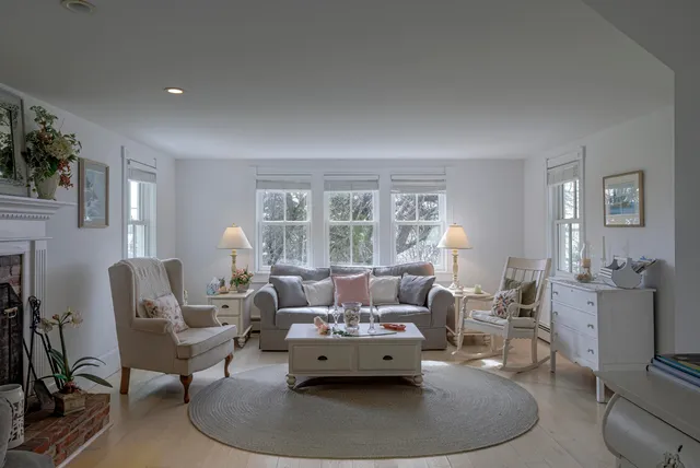 $675,000 | 55 Ferry Road, Swans Island, ME 04685