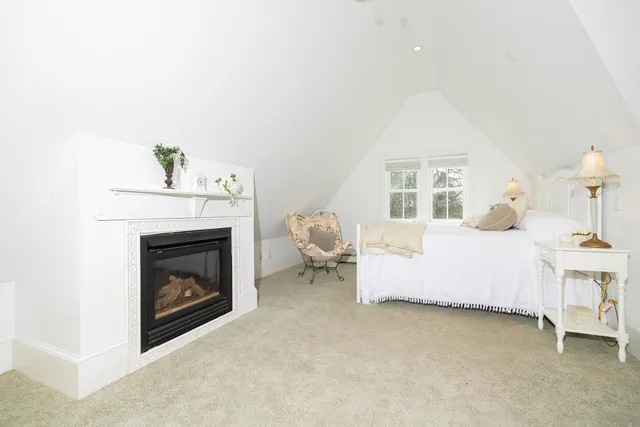 $675,000 | 55 Ferry Road, Swans Island, ME 04685