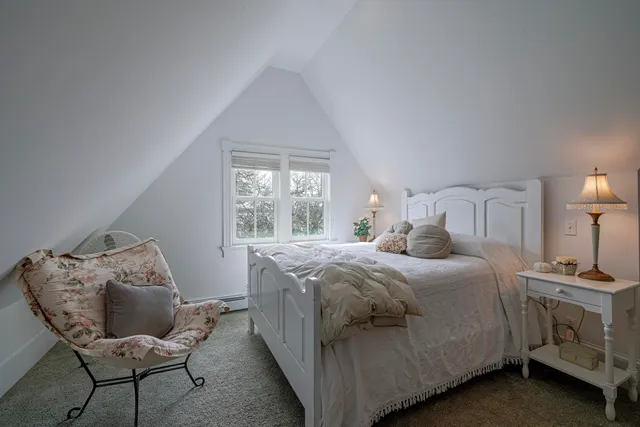 $675,000 | 55 Ferry Road, Swans Island, ME 04685