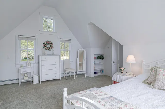 $675,000 | 55 Ferry Road, Swans Island, ME 04685