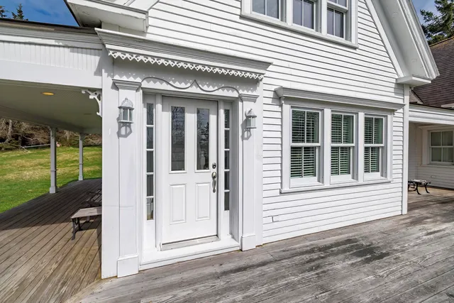 $675,000 | 55 Ferry Road, Swans Island, ME 04685