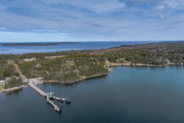 $675,000 | 55 Ferry Road, Swans Island, ME 04685