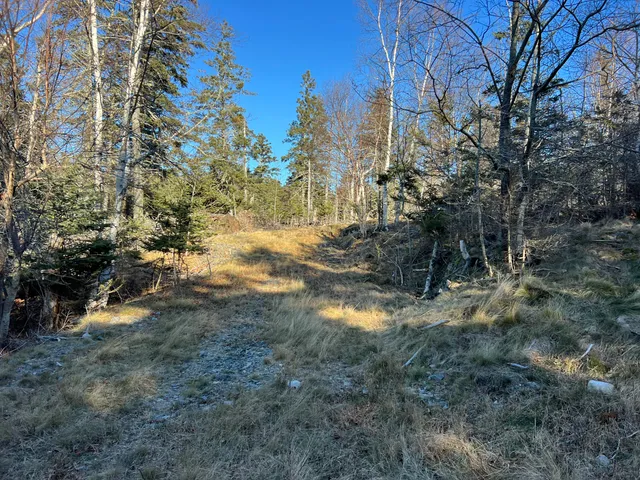 $675,000 | 55 Ferry Road, Swans Island, ME 04685