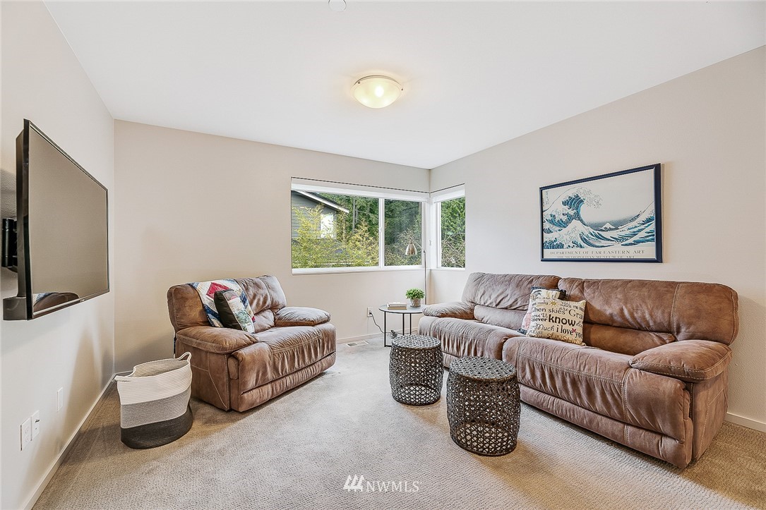 22308 2nd Place Southeast Bothell, WA 98021 - Photo 17 of 32
