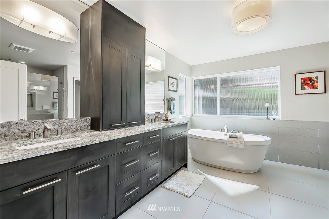 22308 2nd Place Southeast Bothell, WA 98021 - Photo 19 of 32