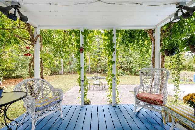 $595,000 | 6 Blue Hill Road, Great Barrington, MA 01230