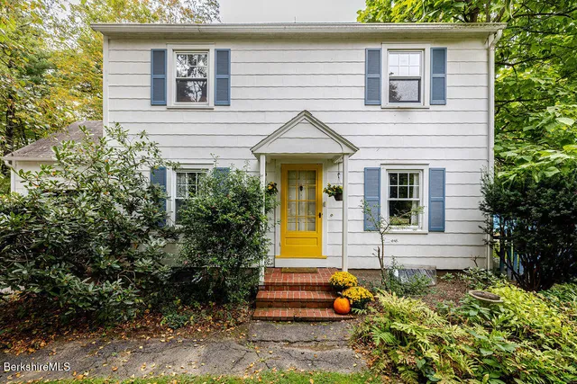 $595,000 | 6 Blue Hill Road, Great Barrington, MA 01230